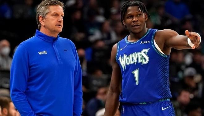 冷静地将球 冷静地将球