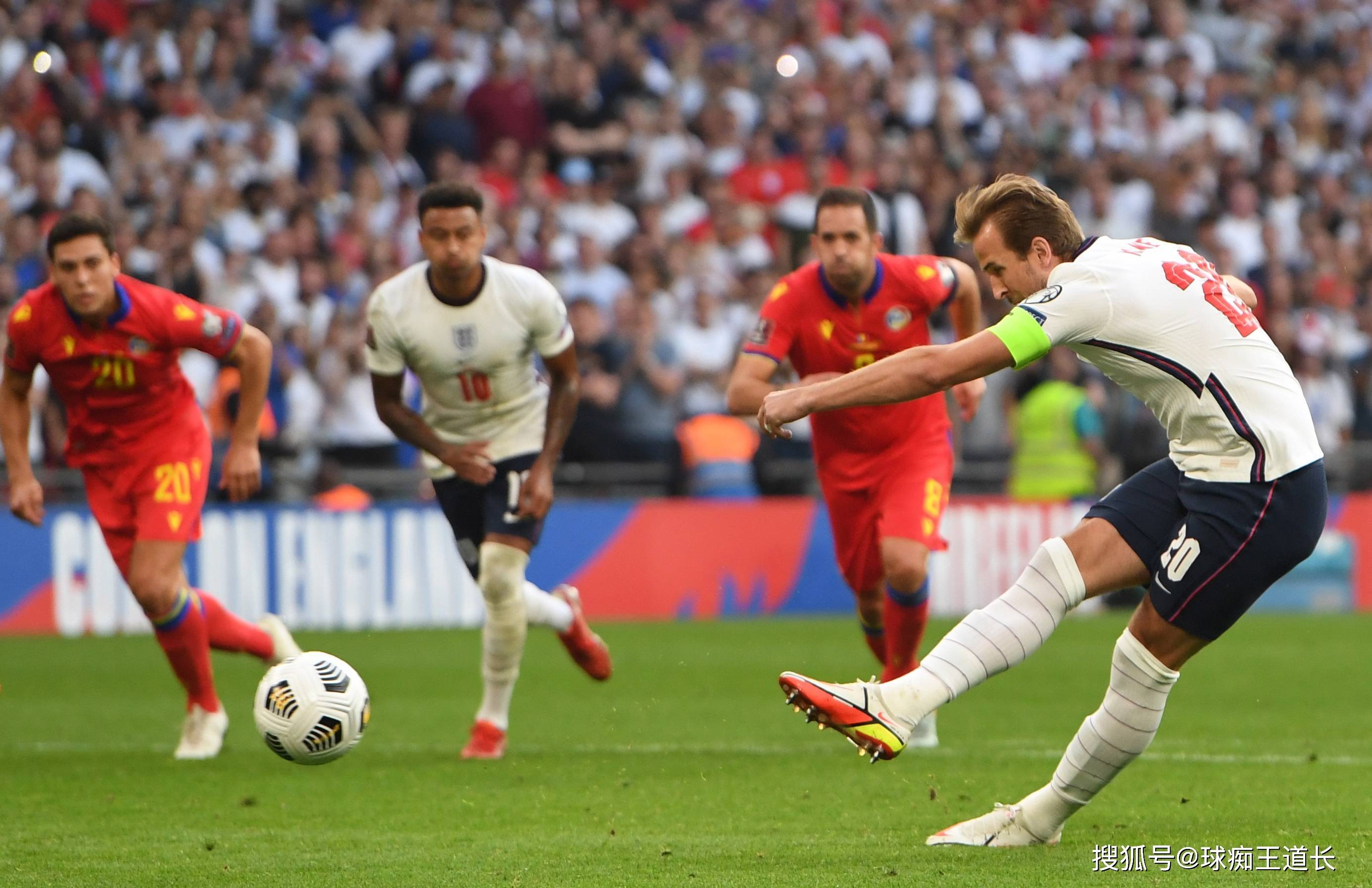 钢铁女战士 钢铁女战士