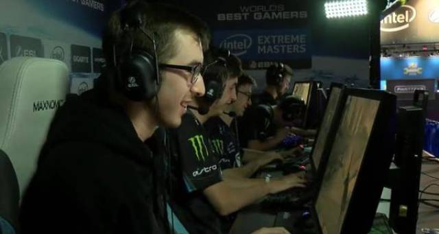 持场上秩序 持场上秩序