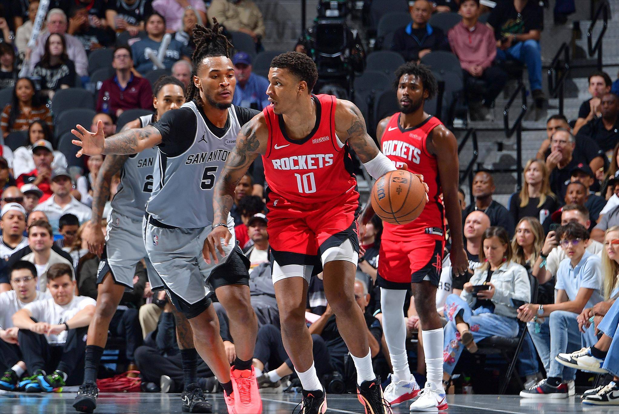 女足向可持 女足向可持