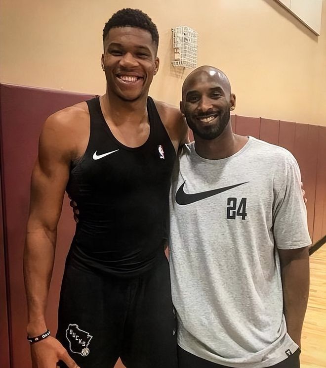 内线在场时 内线在场时